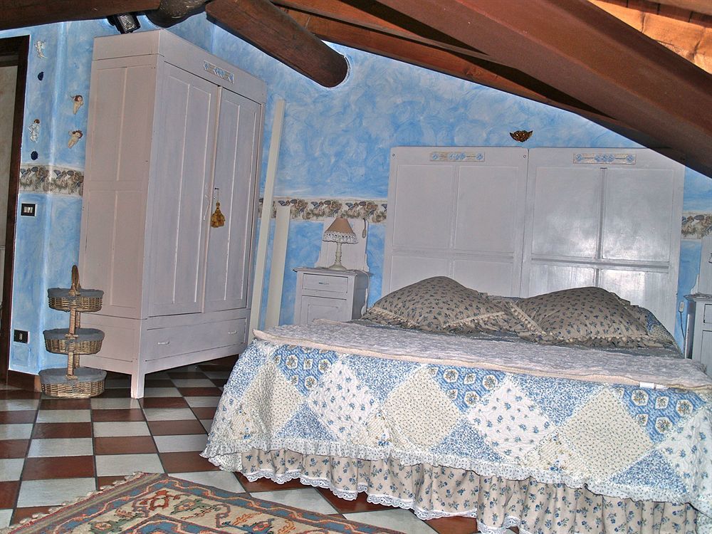 B And B Della Mimosa Десенцано дел Гарда Екстериор снимка